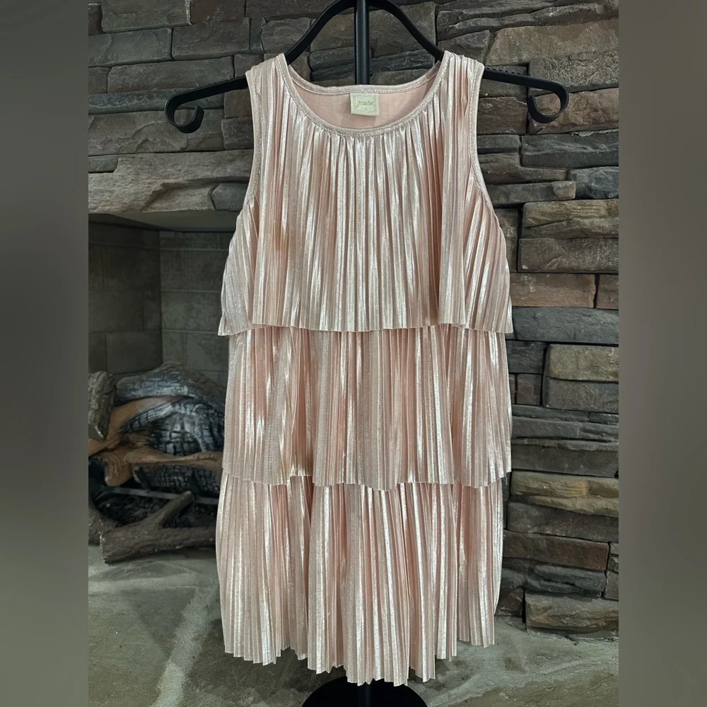 Jusbe. Shimmering Pink Tiered Dress